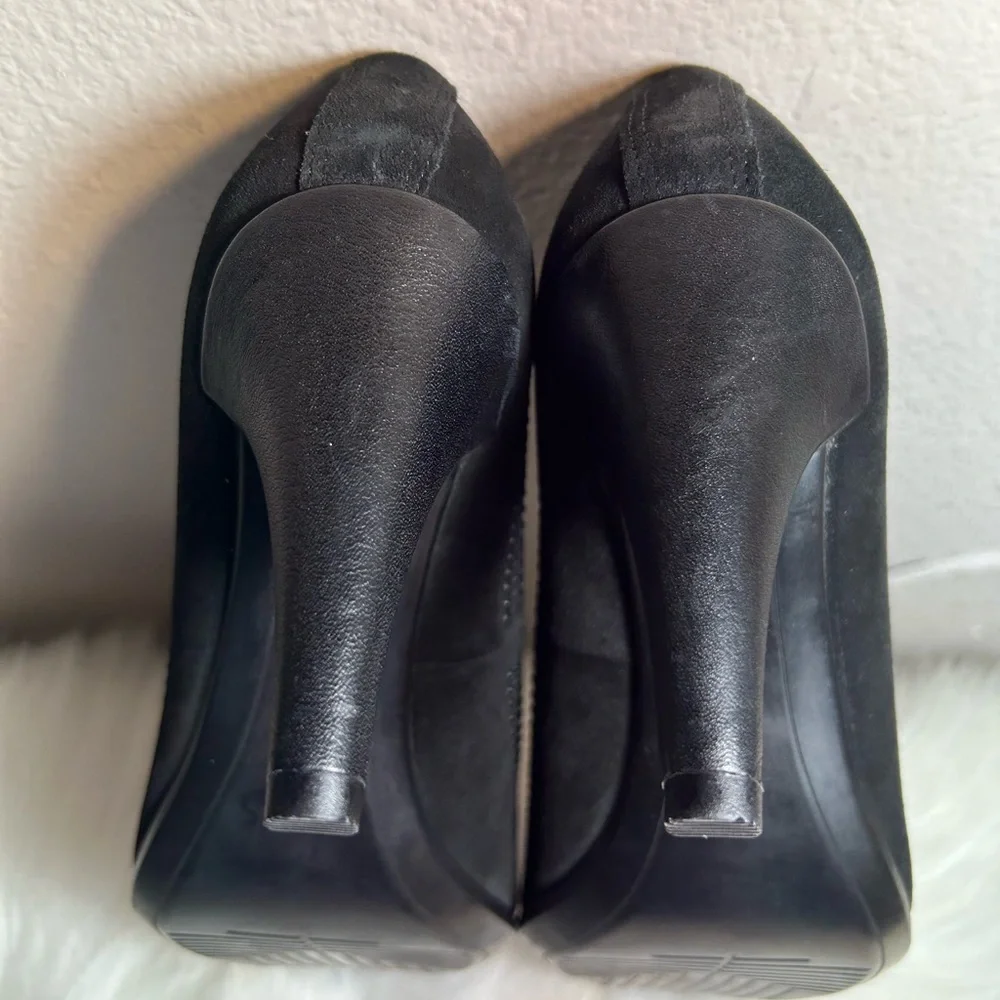 ECCO Danish Design Womens Black Suede Heels Size EU40/9.5US